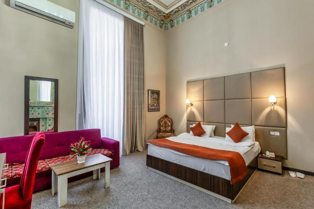 Garden Inn Nizami Hotel บากู ภายนอก รูปภาพ