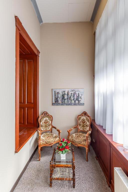 Garden Inn Nizami Hotel บากู ภายนอก รูปภาพ